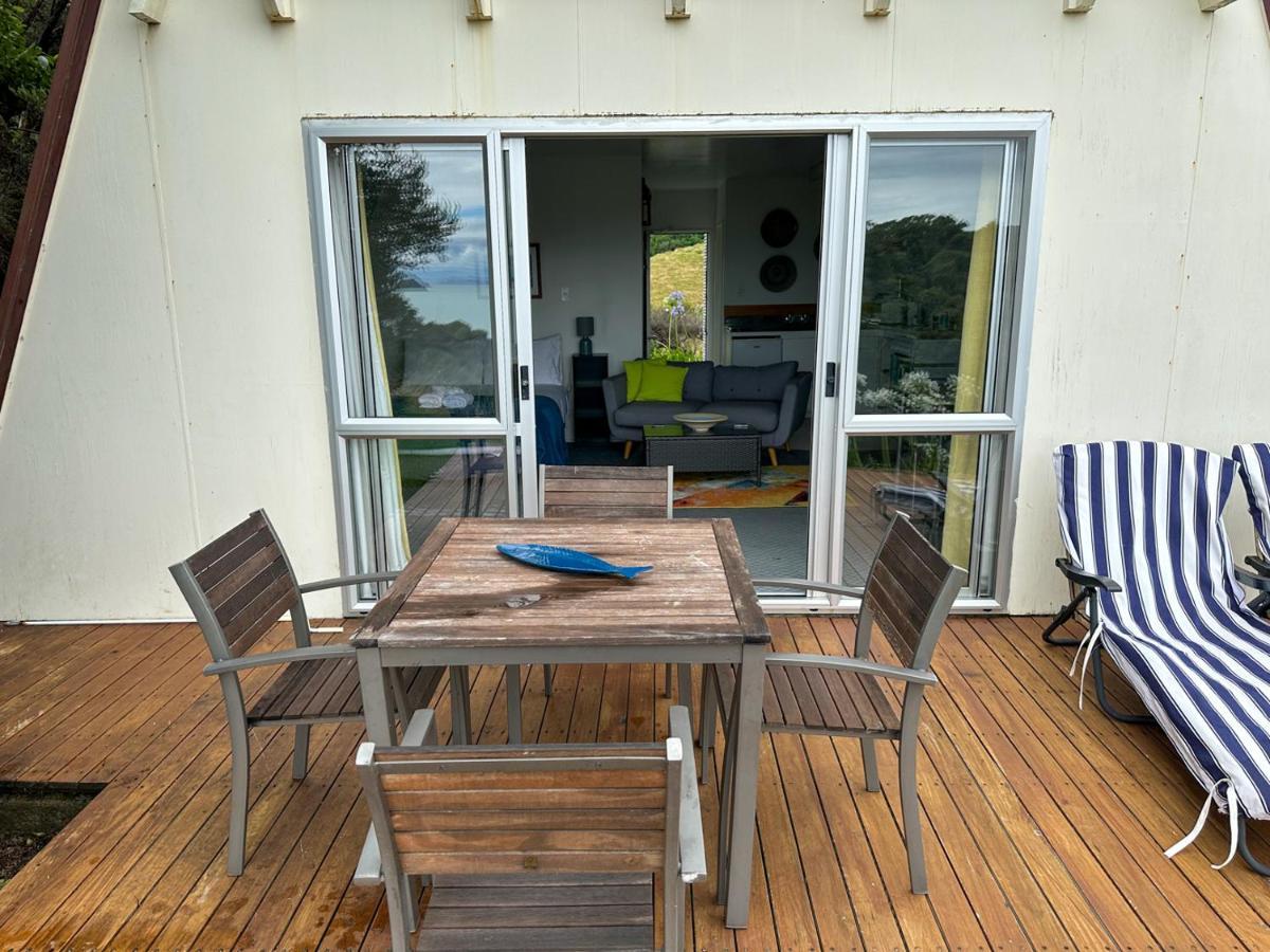 Pohutukawa Coastal Chalets Coromandel ภายนอก รูปภาพ