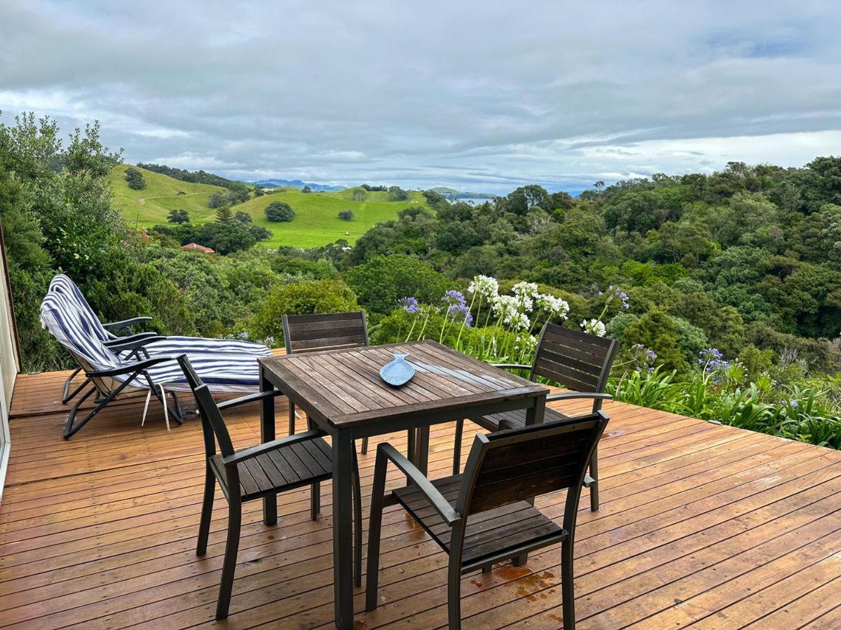Pohutukawa Coastal Chalets Coromandel ภายนอก รูปภาพ