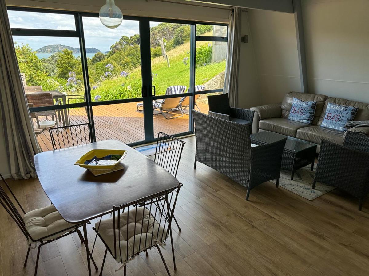 Pohutukawa Coastal Chalets Coromandel ภายนอก รูปภาพ