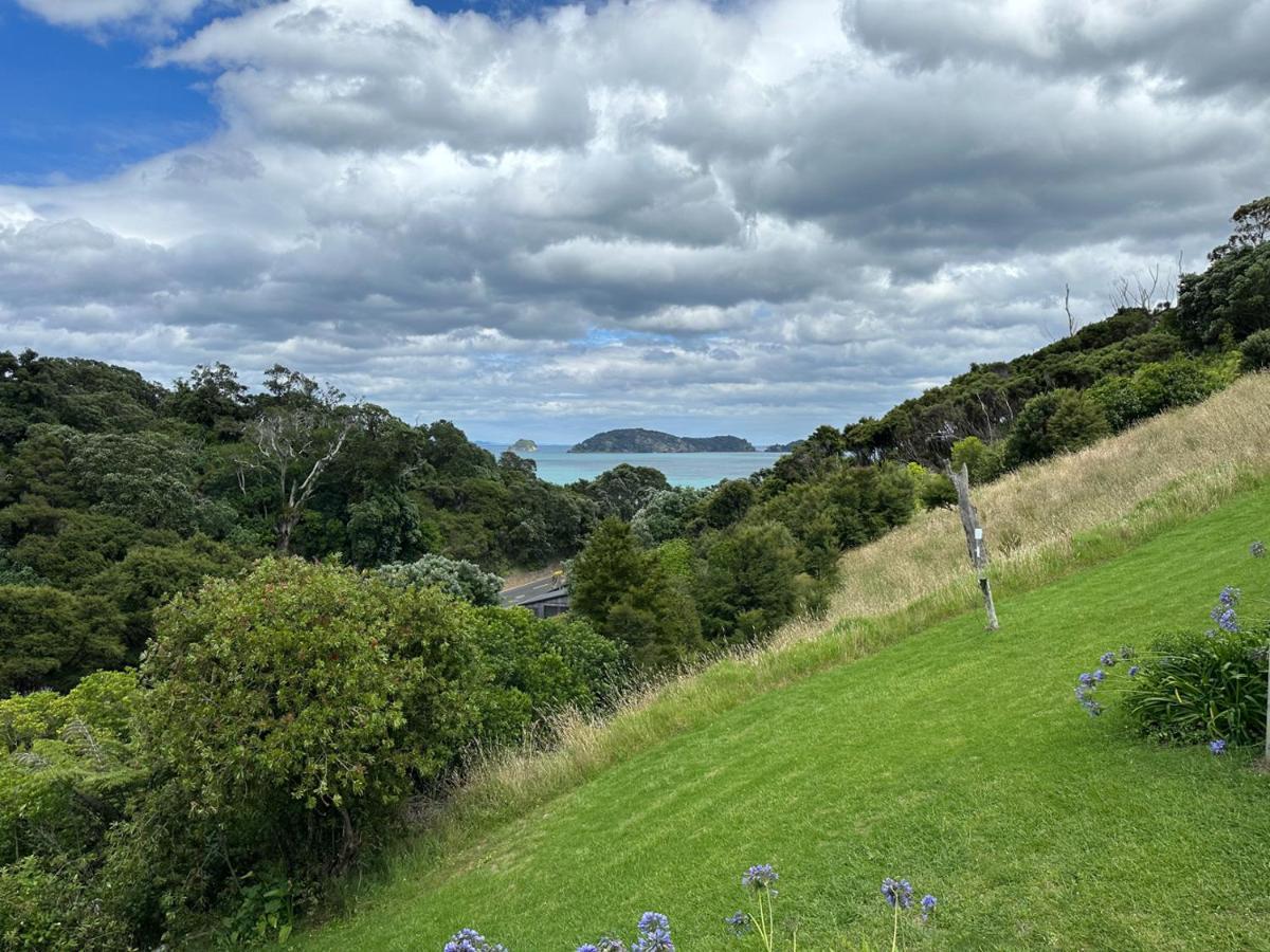 Pohutukawa Coastal Chalets Coromandel ภายนอก รูปภาพ