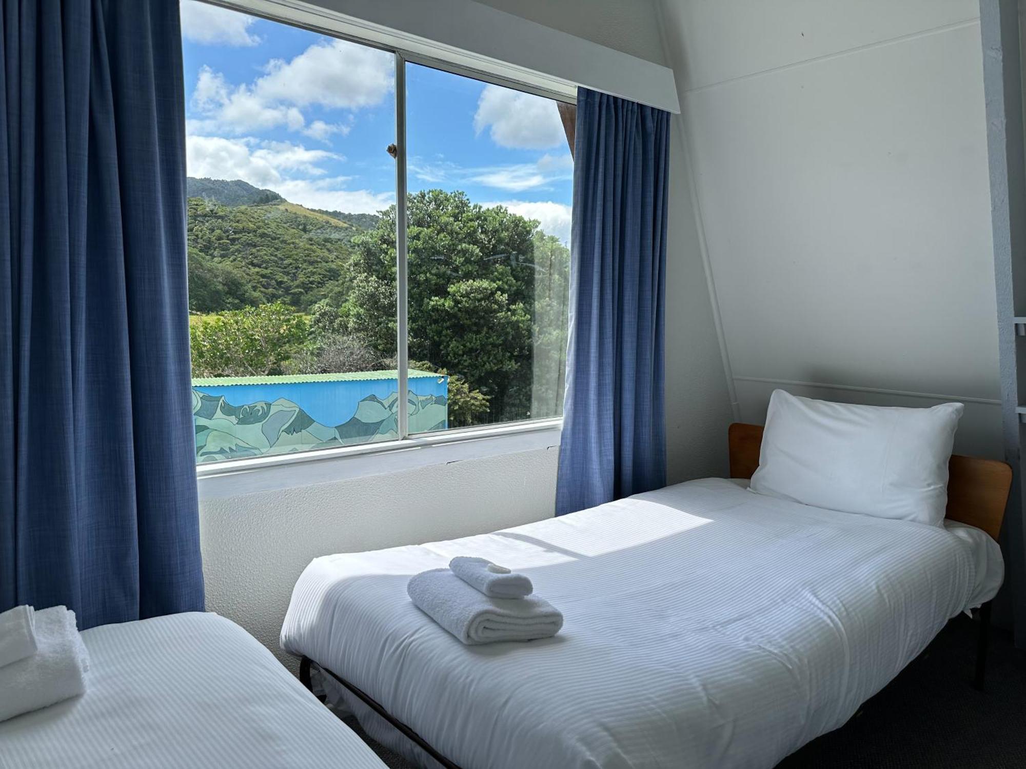 Pohutukawa Coastal Chalets Coromandel ห้อง รูปภาพ
